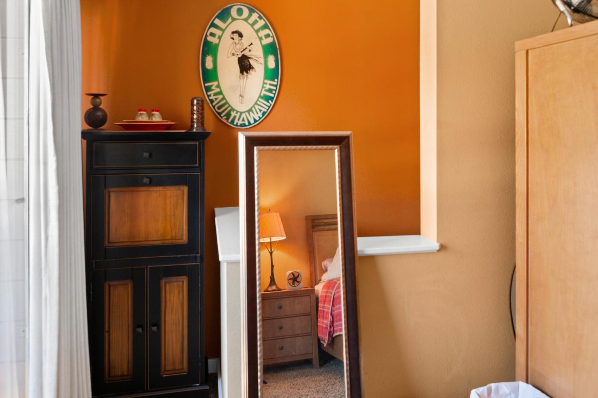 Studio With Mini Kitchen, Pool And Bbq, Pre-Renovation Summer Sale Kihei Esterno foto
